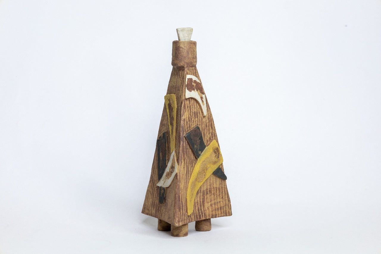 The Traveller's bottle - Kinjal Shah