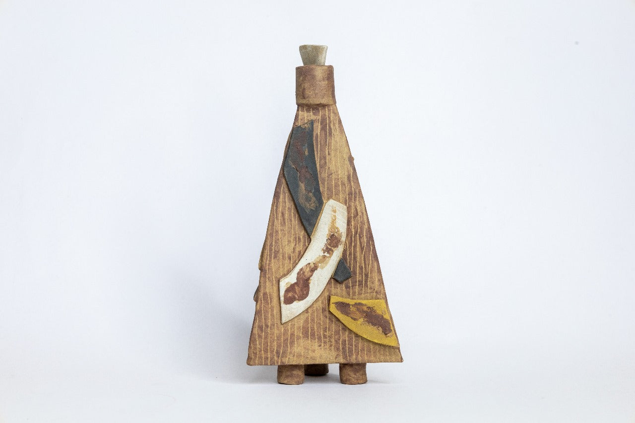 The Traveller's bottle - Kinjal Shah